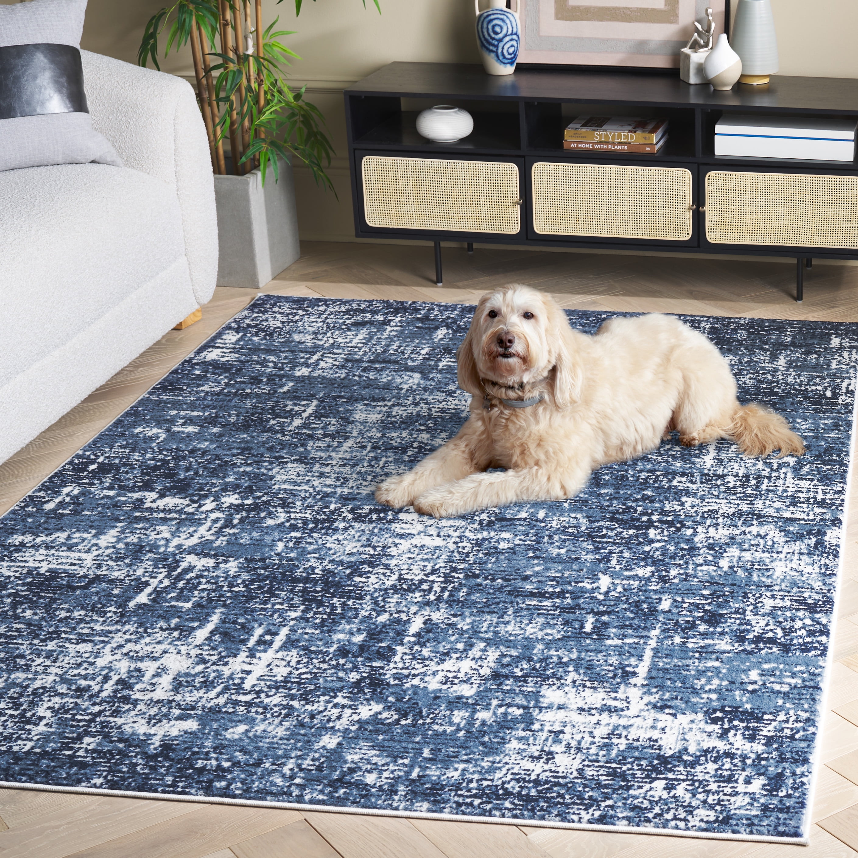 Safavieh Amelia Ian Abstract Area Rug, Ivory/Dark Blue, 6'7" x 6'7" Square