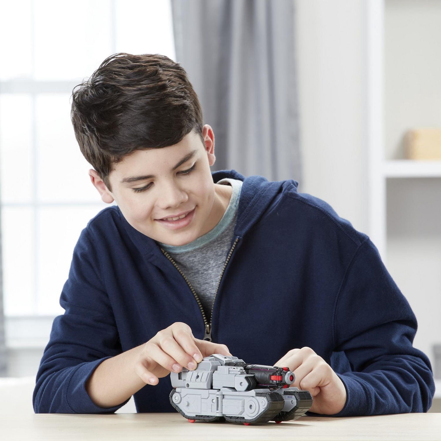 Transformers Cyberverse Megatron de classe ultime
