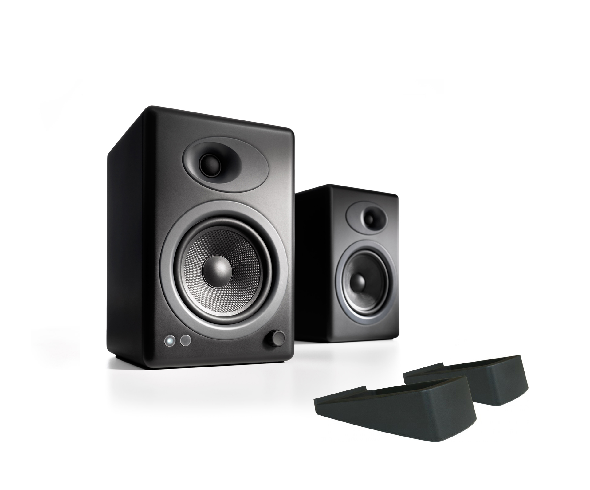 a5  powered speakers