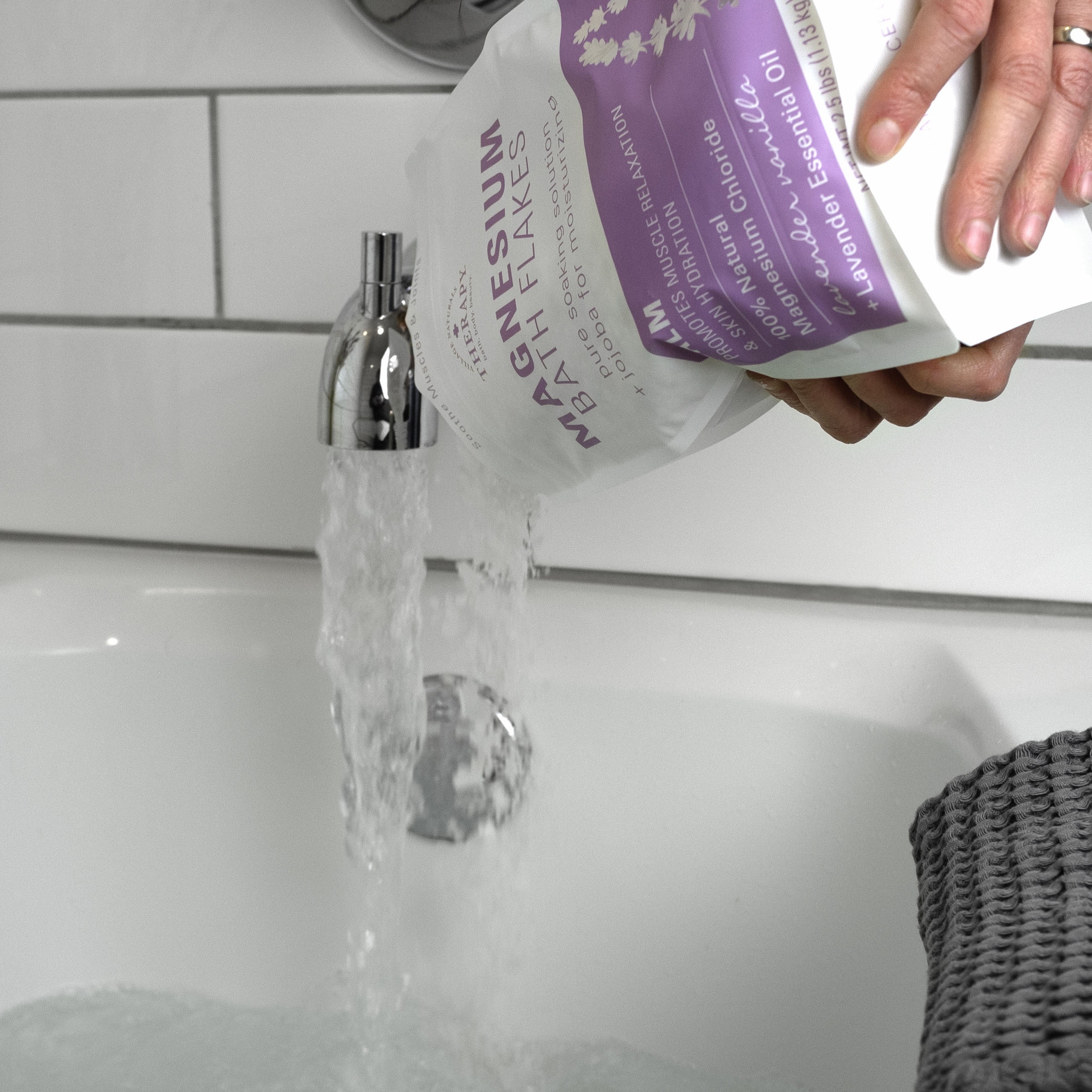 Village Naturals Therapy Calm Magnesium Bath Flakes, Lavender Vanilla Scent, 4.5 oz