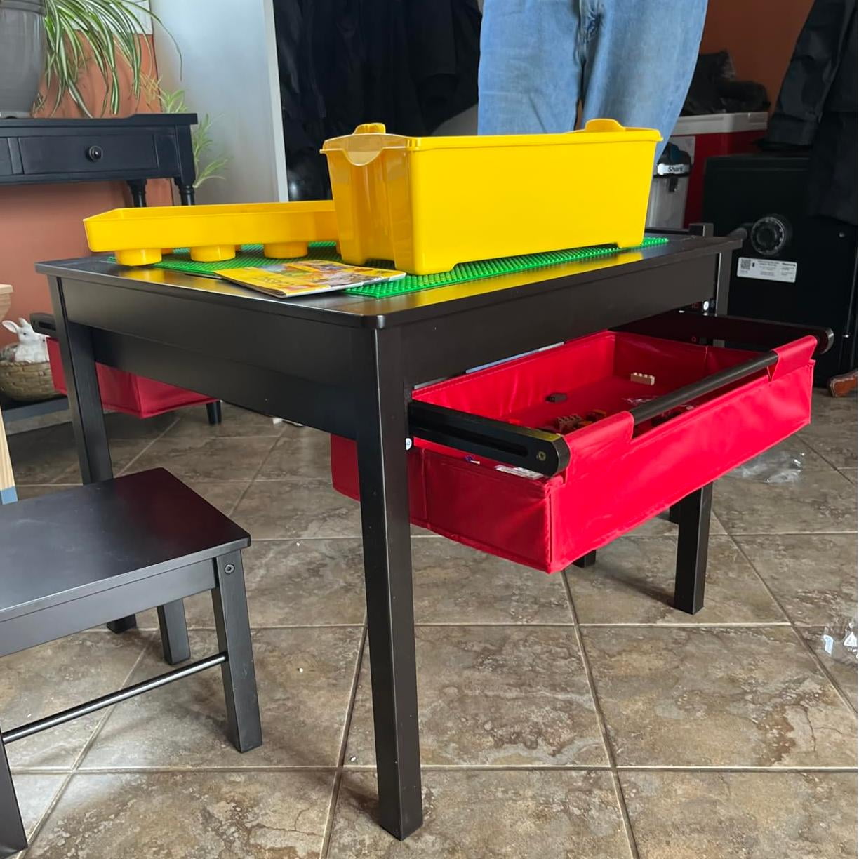 STAROUS Wooden 2 In 1 Kids Construction Play Table and 2 Chairs set with Storage Drawers and Built In Broad, Espresso with Red Drawers