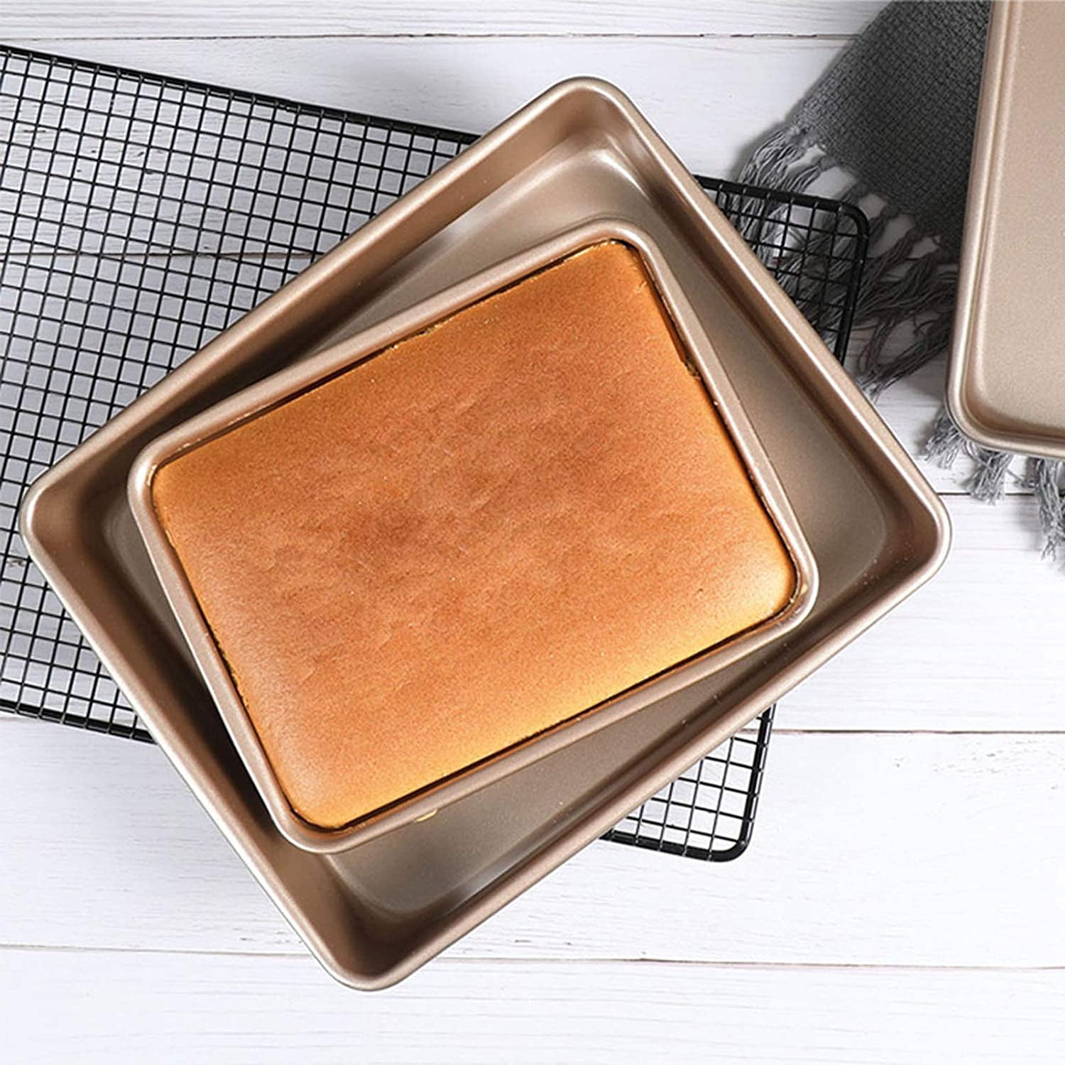 Joho Deep Baking Pans Nonstick Set, Cookie Sheet Baking Sheet Pan, Bakeware  Rectangle Cake Pan for Oven, 3 Piece, Gold 