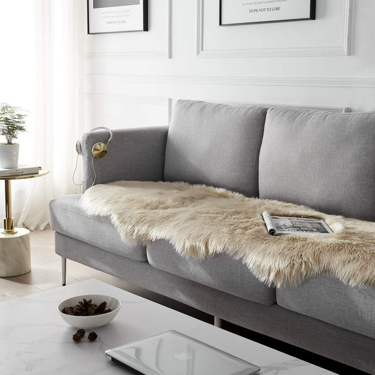 Soft Fluffy Rug White Faux Sheepskin Fur Area Rug Shaggy Couch Cover Seat  Cushion Furry Carpet Beside Rugs for Bedroom Floor Sofa Living Room Runner,  0.6m x 1.8m SERISSA (White) 