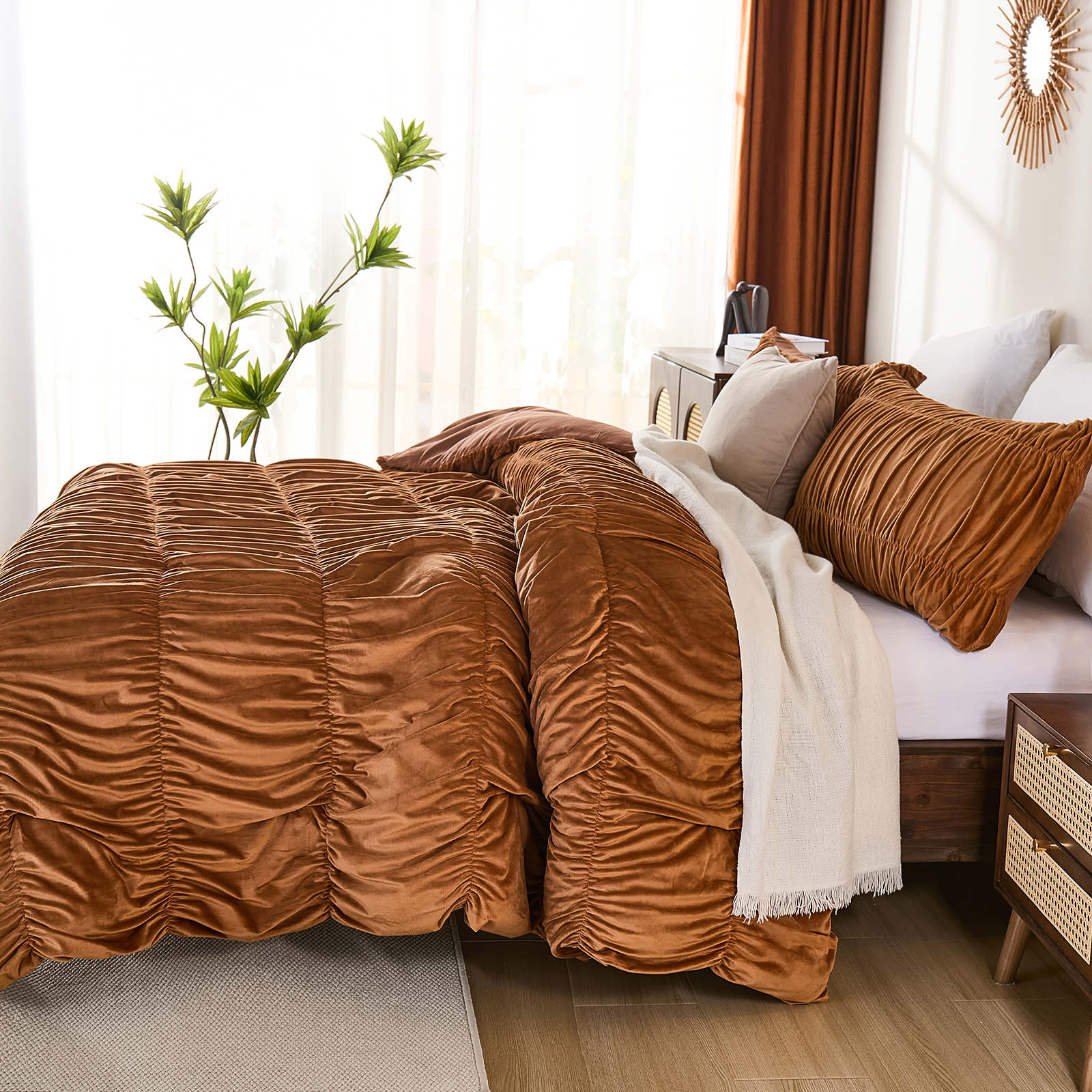 Luxury Velvet Comforter Set Queen Size,Boho Shabby Chic Ruched Bedding Comforter,Aesthetic Vintage Bedding Fluffy Ruffle Comforter Set,Ultra Soft Velvet Chenille Quilt Set,Vintage Ruffled Velvet Plus