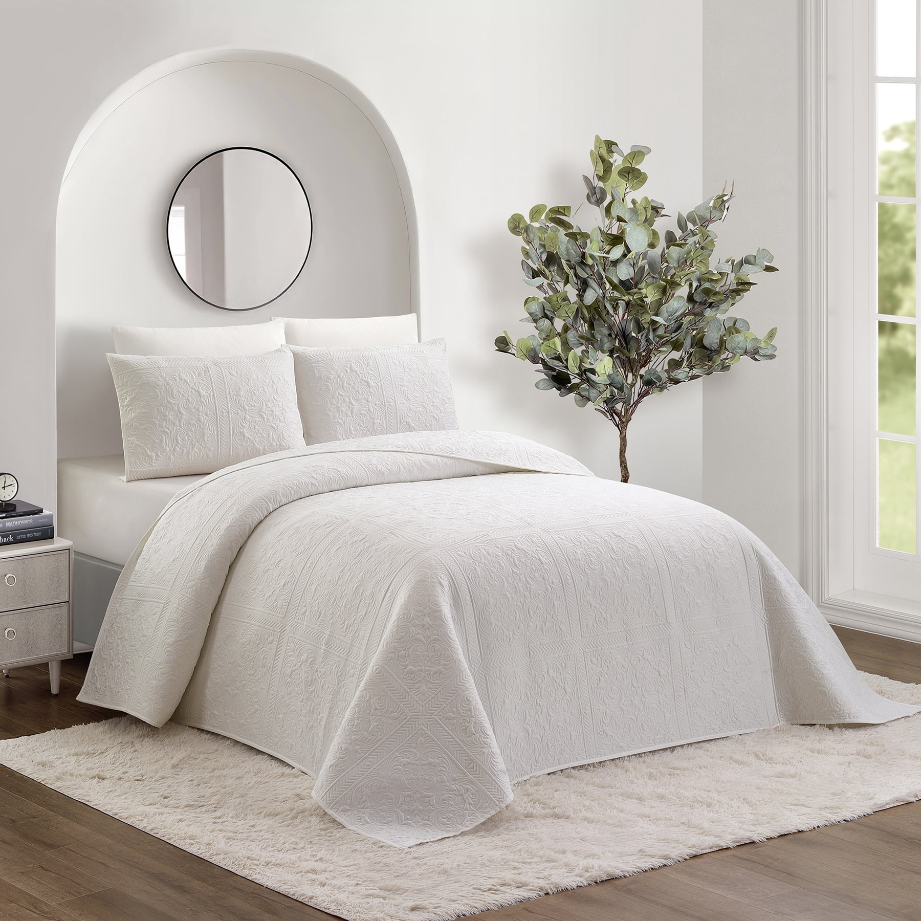 Modern Heirloom Solid Stitch White 3-Piece Bedspread Set, Full/Queen