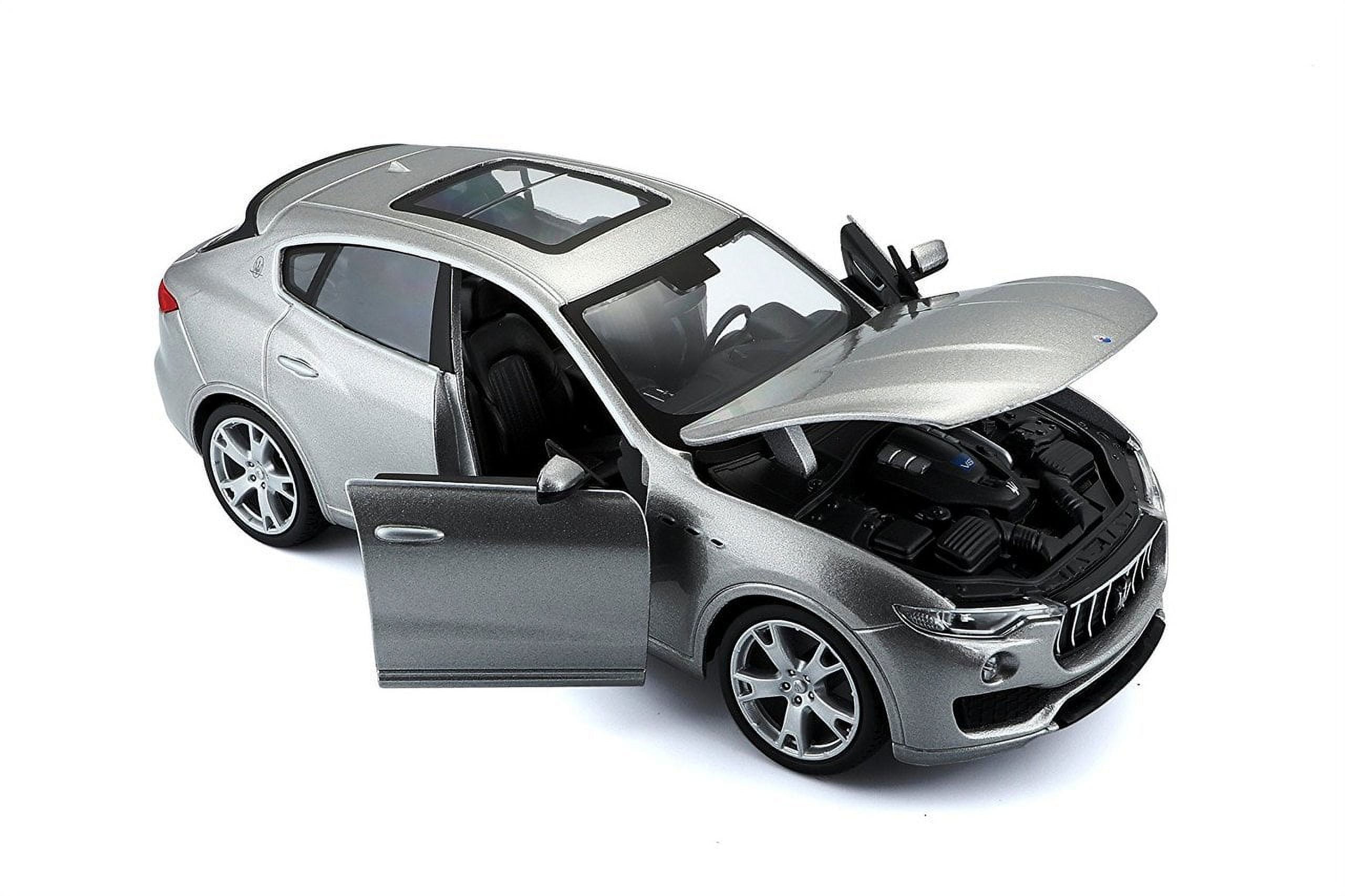 Maserati Levante Silver 1/24 Diecast Model Car by Bburago
