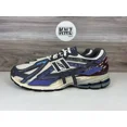 thumbnail image 3 of Size 12 - New Balance 1906A Inkwell Sea Salt, 3 of 6