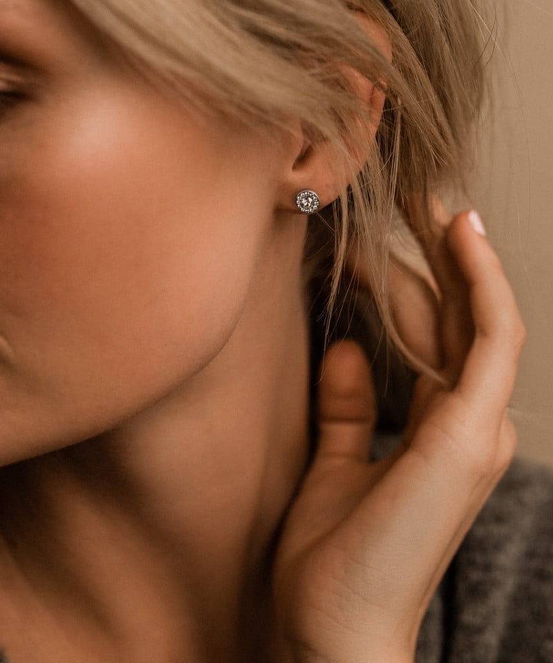 Blomdahl | Hypoallergenic | Silver Titanium 8mm Brilliance Halo Crystal Stud Earrings | Best Choice For Sensitive Ears
