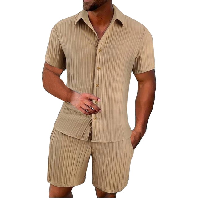 Yellow Polyester Workwear Texture Solid Color Work Shorts Loose Men's Suits, Men's Summer Breathable Two Piece Wrinkled Shirt Shorts Set Men's Textured Beach Suit