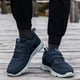 thumbnail image 4 of Zapatos para diabéticos azules para hombres de ancho extra ancho, zapatos para pies hinchados para neuropatía, alivio del dolor diabético con velcro en la solapa superior, 4 of 7