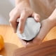 thumbnail image 5 of Pisexur Batería de cocina Prensa de ajo manual, herramienta para hacer puré de ajo, escurridor de ajo pequeño, picador de chile, picador de ajo para la cocina del hogar, 5 of 6