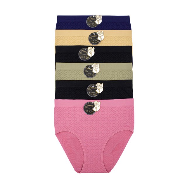 paquete 12 pantaleta microfibra, alta calidad pack surtido unitalla 32–36 con 4 negro, 2 marino, 2 beige, 2 rosa y 2 verde; corte completo en microfibra gruesa grabada con patrón floral visible en la textura, apiladas con etiqueta Adda Lingerie. Su tamaño compacto las hace aptas para organizar ropa íntima al viajar.