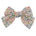 thumbnail image 1 of Corbata de collar de perro Levamdar pajarita ajustable con cierre de metal, 1 of 5