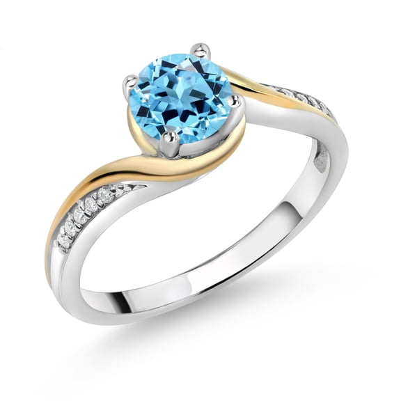 Gem Stone King 925 Silver and 10K Yellow Gold Ring Round Swiss Blue Topaz and Moissanite (1.05 Cttw, Size 9)