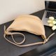 thumbnail image 1 of Bolsos de hombro Retro, bolso de mano Vintage a la moda, bolso de mano de noche sólido, cierre de cremallera, bolso de mano Retro para mujer, monederos de cuero Likrtyny Para Estrenar, 1 of 6