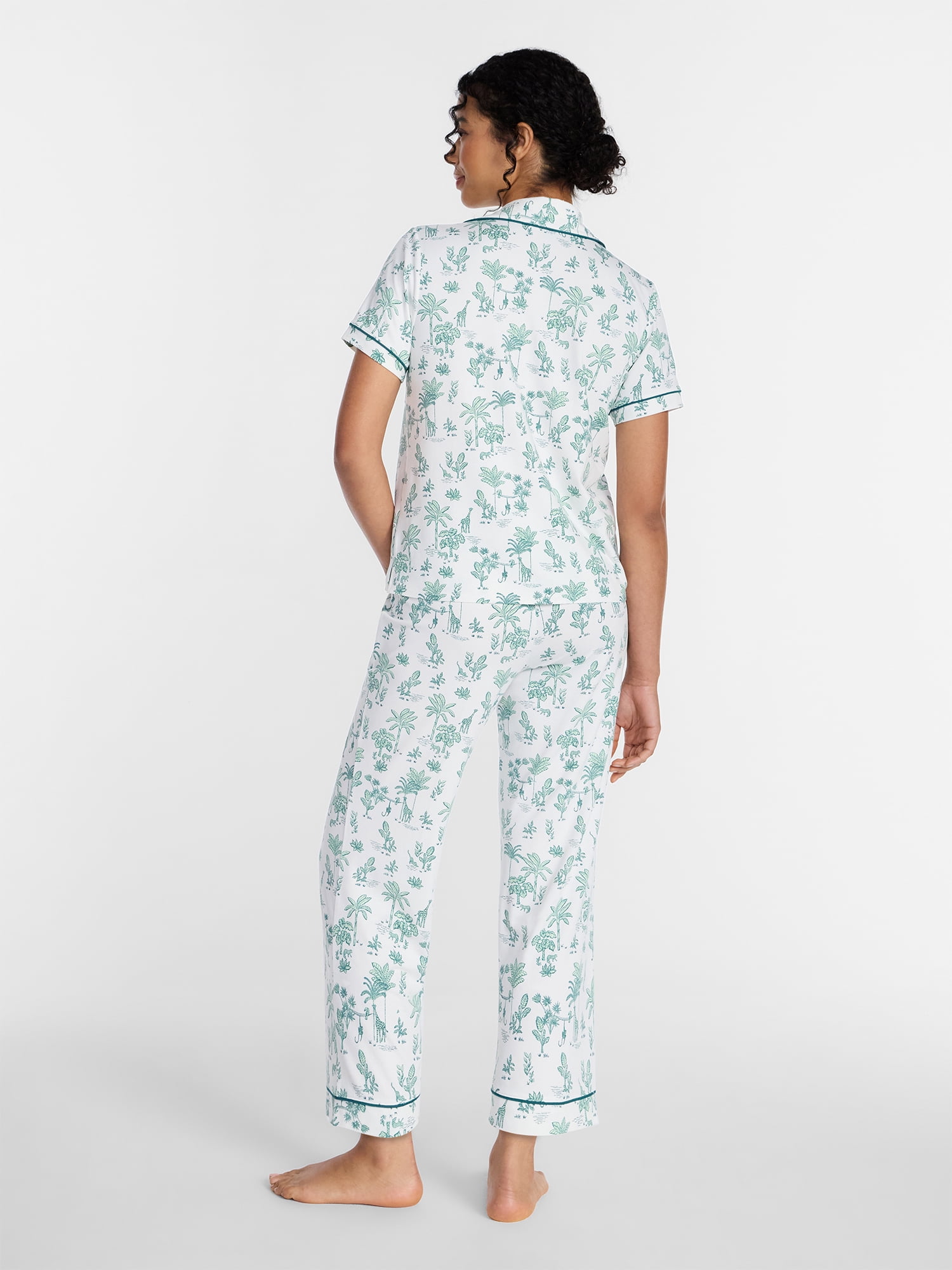 Joyspun Women's Dreamy Soft Collection Notch Collar Top and Capri Pants Pajama Set, 2-Piece, Sizes XS-3X