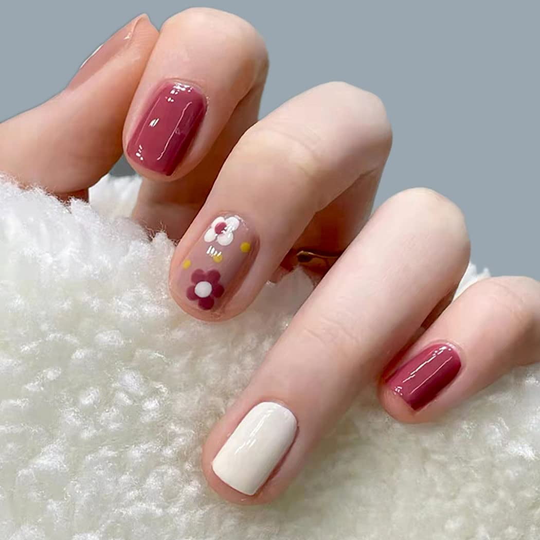 Short Press on Nail Red Square Fake Nails Glossy Colored Flower ...