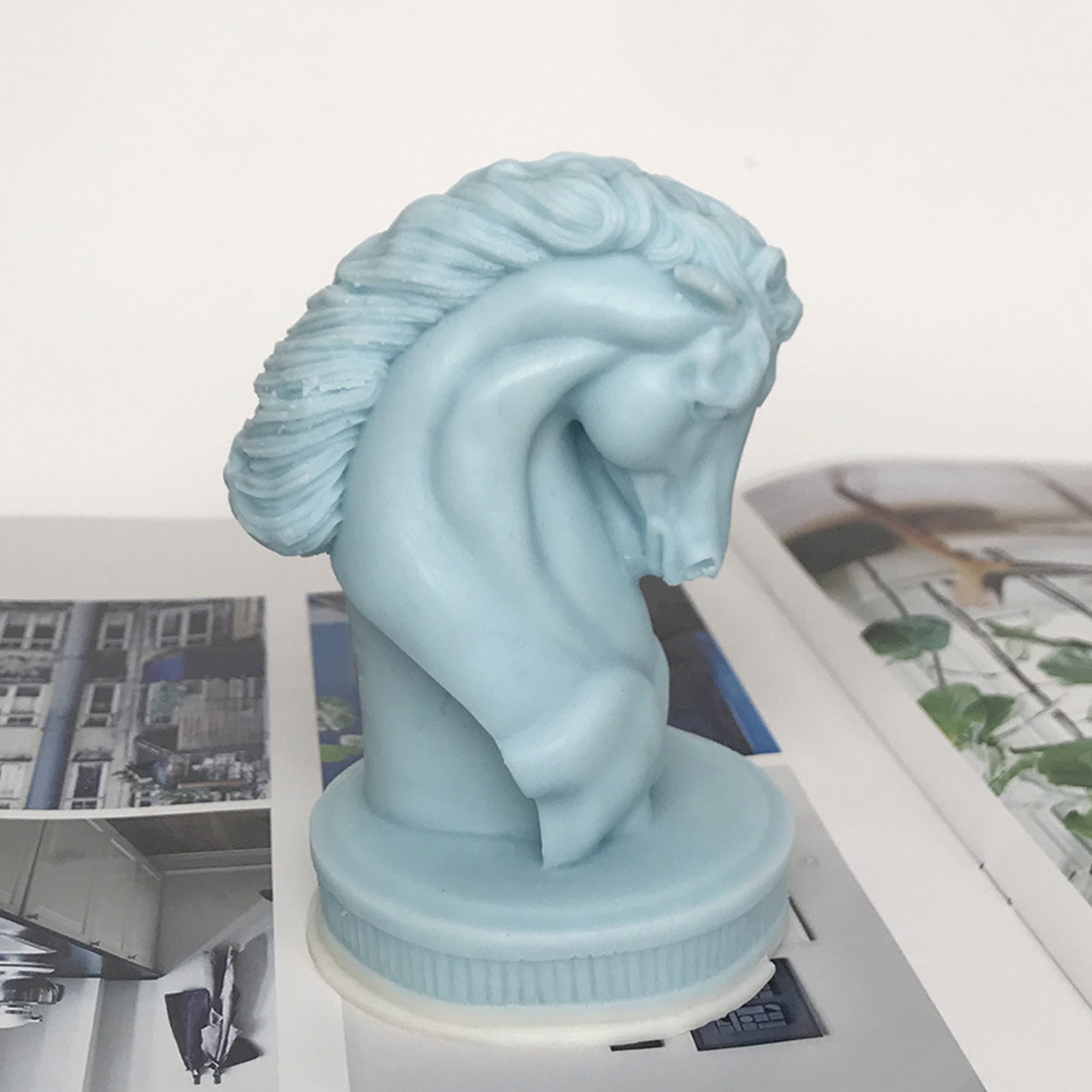 HomeLife Horse Head Sculpture Silicone Mold Non-sticky Reusable 3D Horse Head Candle Plaster Art Resin Making DIY Soap Aroma Candle Mold Craft Supplies Home Decor