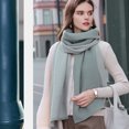 thumbnail image 2 of Bufandas de invierno para mujer, bufanda de punto grueso para clima frío, bufanda gruesa y cálida, bufandas largas y grandes de gran tamaño, 2 of 5