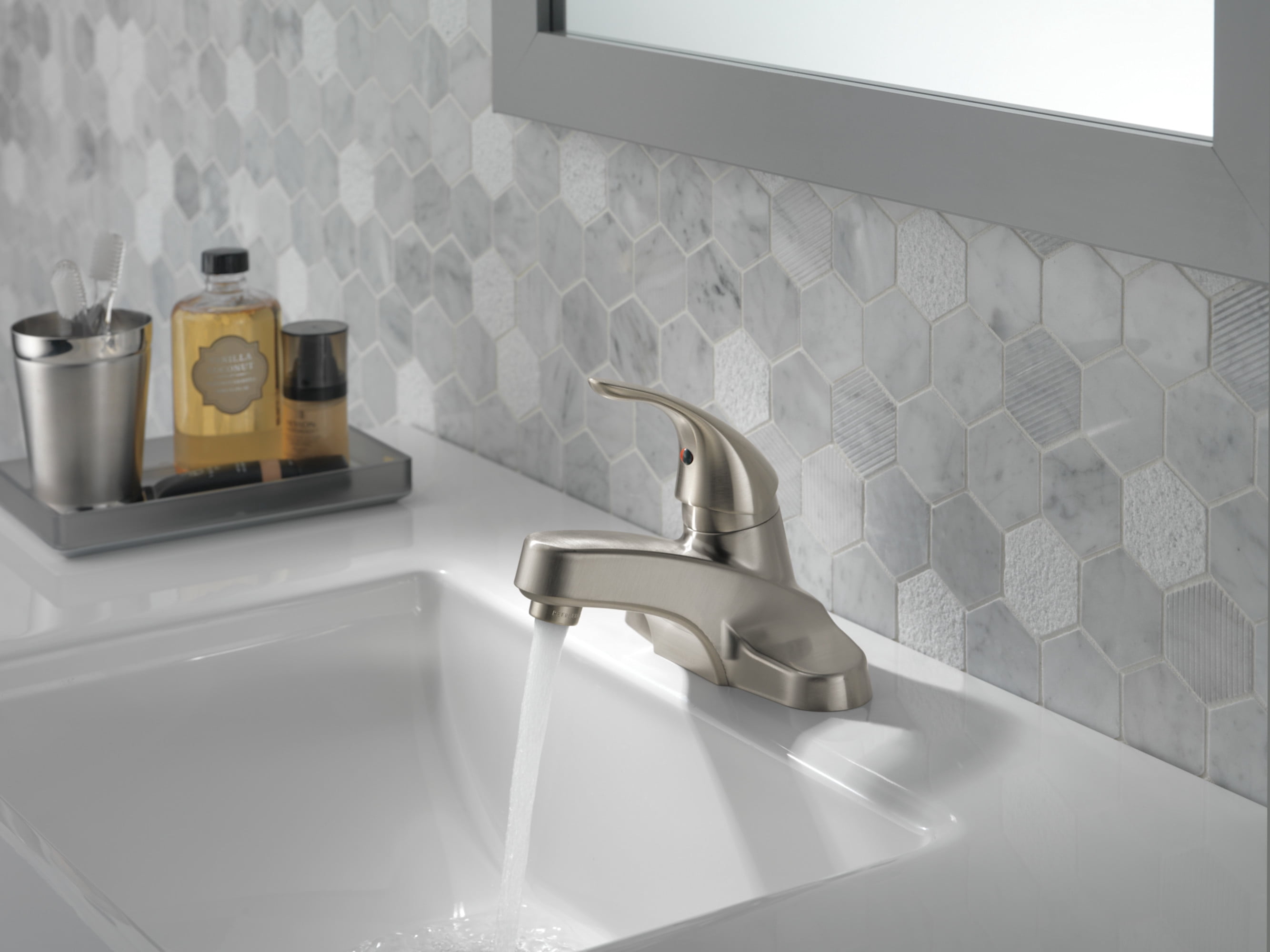 Peerless Tunbridge Single Handle Bathroom Faucet in Brushed Nickel P188620LF-BN