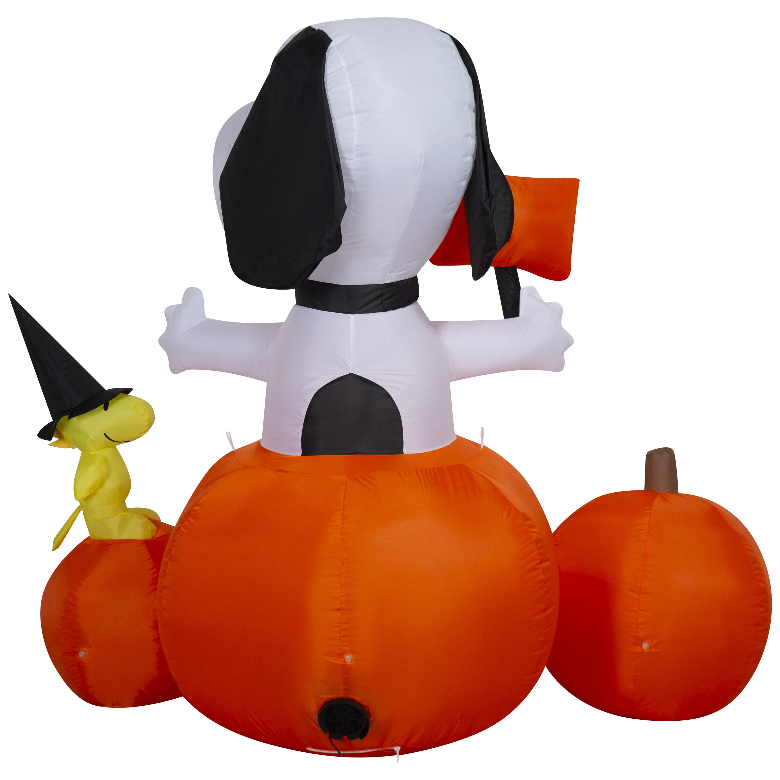 Airblown Halloween Yard Inflatable with Snoopy and Woodstock in Pumpkin Patch Scene Peanuts 5 ft