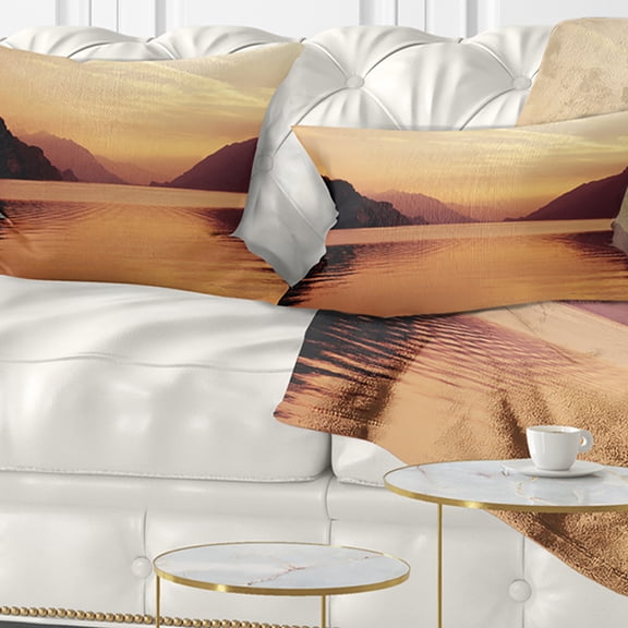 Designart Fantastic Swiss Lake at Sunset in Brienz - Seascape Throw Pillow - 12x20