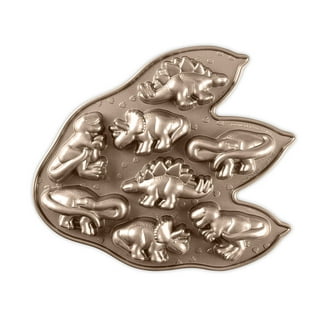 Nordic Ware Apple Slice Cakelet Pan, Cast Aluminum, Makes 14