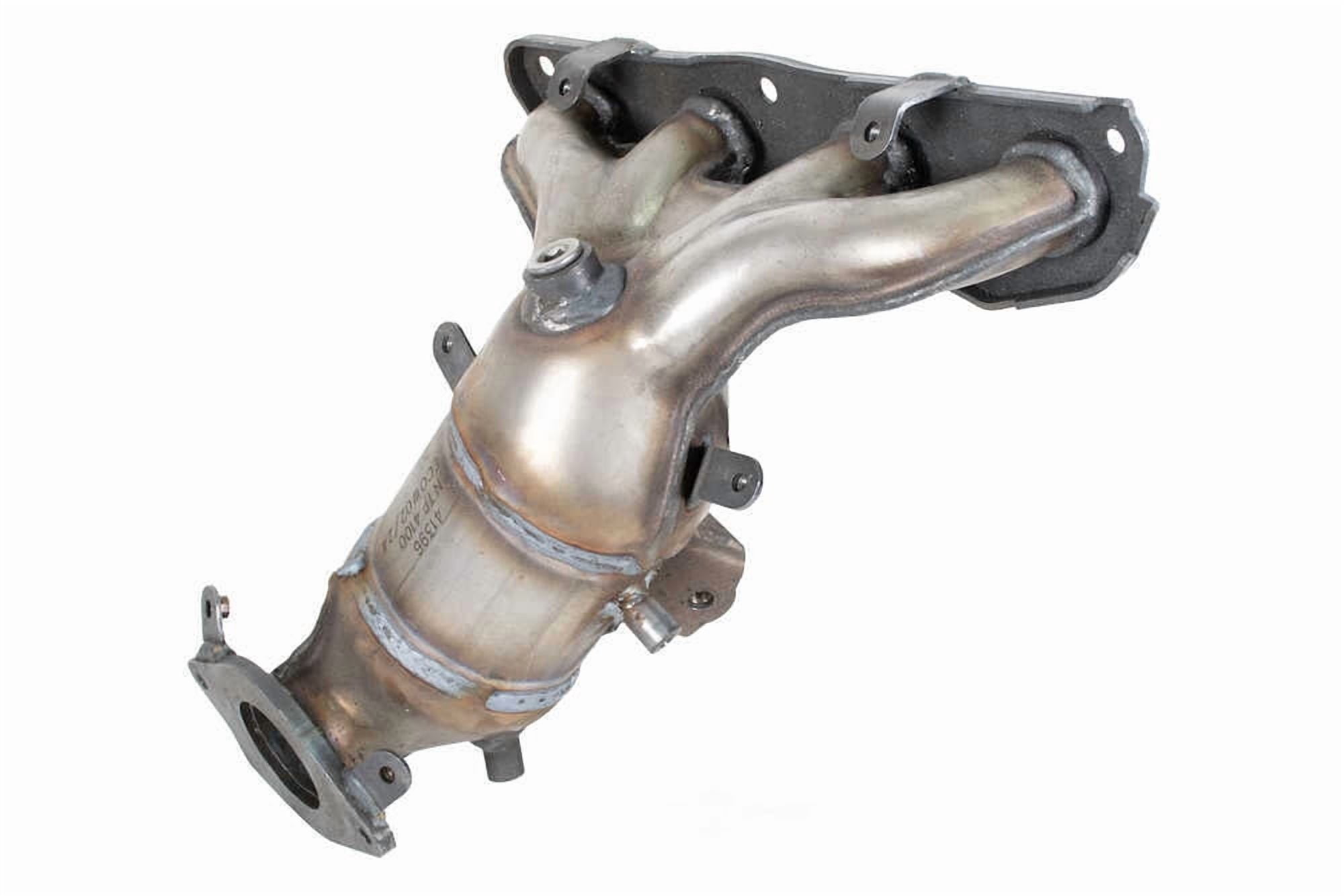 AP Exhaust 641658 Federal / EPA Catalytic Converter - Direct Fit w/ Integrated Manifold