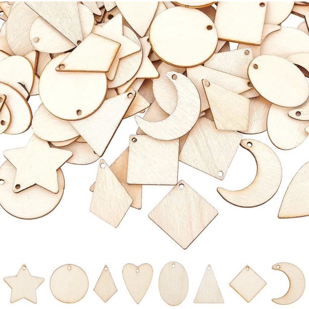 160 colgantes de madera sin teñir en 8 estilos diferentes, con pequeñas formas de estrella y luna naturales.