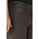 thumbnail image 4 of Pantalón utilitario ATG de Wrangler reforzado para hombre, gris, 32 de ancho x 30 de largo, 4 of 6