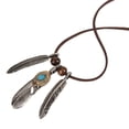 thumbnail image 4 of Collar de Aleación Hugo con Colgante de Plumas para Mujer, 4 of 5