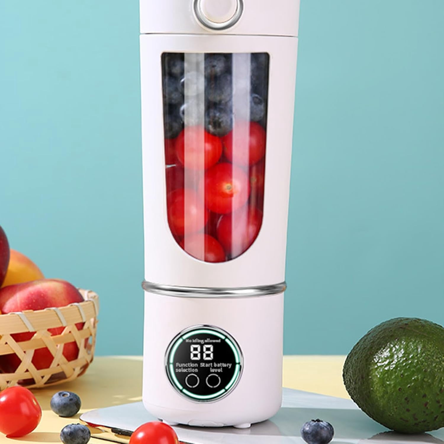 700ml Portable Blender Cup, USB Rechargeable Juicer Mixer for Smoothies & Shakes, Travel Friendly Kitchen Appliance for Home Gym Office