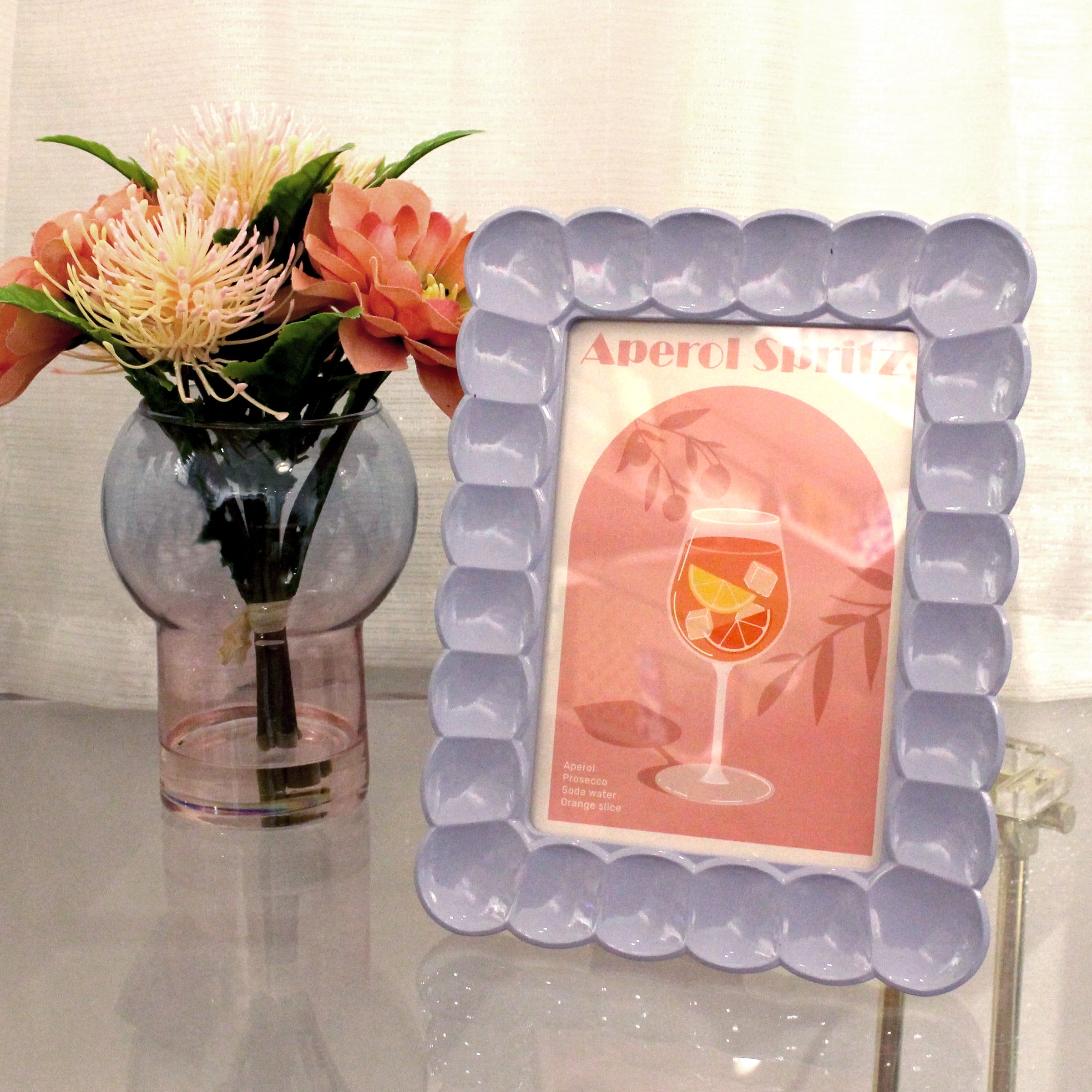 OneDesign Home Periwinkle Beveled Scalloped 5x7 Resin Picture Frame