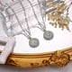 thumbnail image 5 of Collar con letras bañado en oro de 18 quilates y platino Yuxing con dije inicial del alfabeto modelo 30688 V, 5 of 5