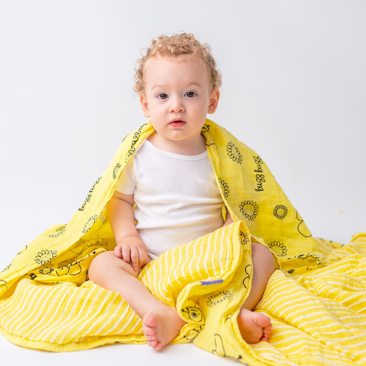 Milk moo Buzzy Bee Muslin Swaddle Blankets Set of 2 100 Cotton Newborn Yellow in Ecuador at USD 40 Rating 5