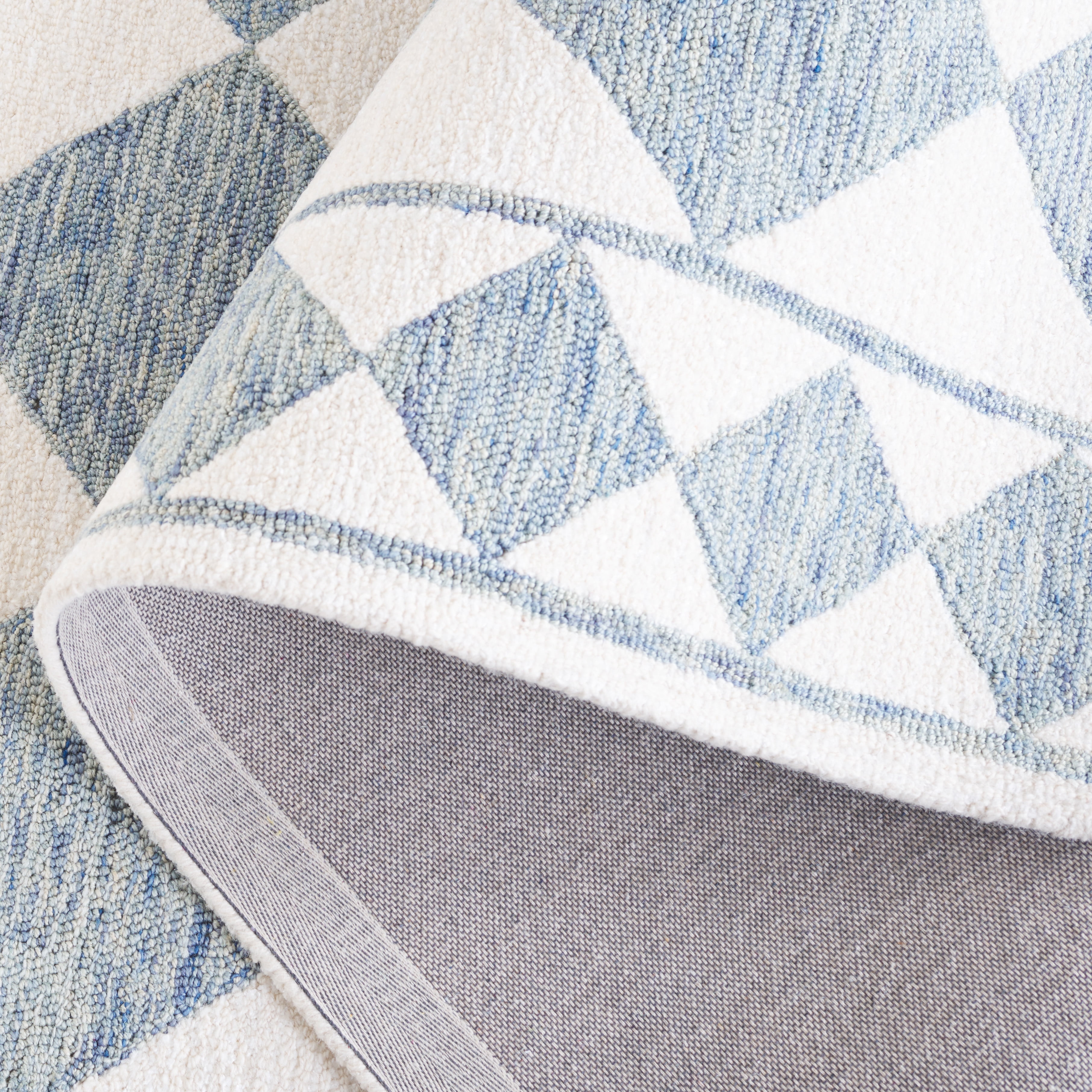 Safavieh Ebony Mercia Diamond Runner Rug, Blue/Ivory, 2'3" x 9'