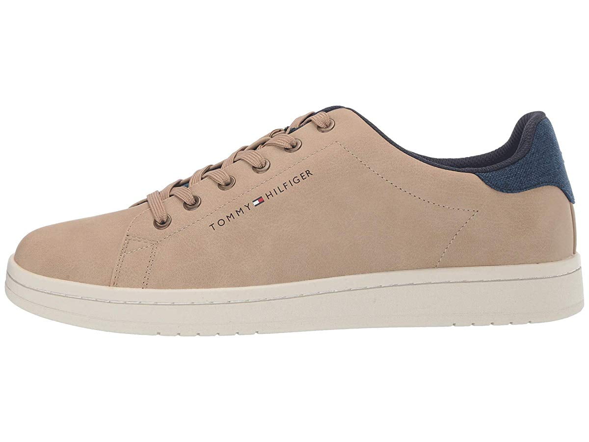 tommy hilfiger loyal sneaker