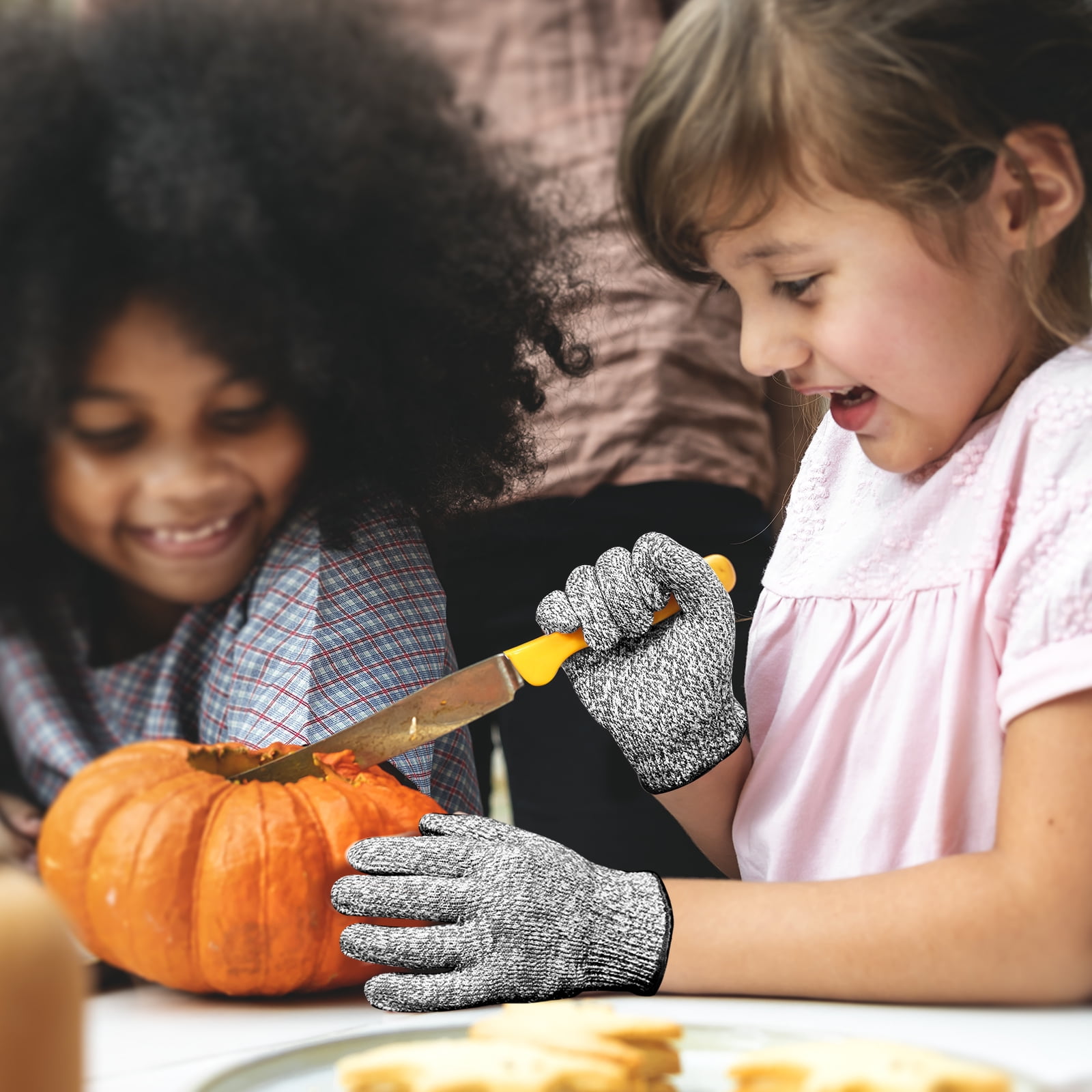 Evridwear Children Kids Cut Resistant Gloves, Food Grade, Level 6 Protection, HPPE (M (8-11YRS), Gray)