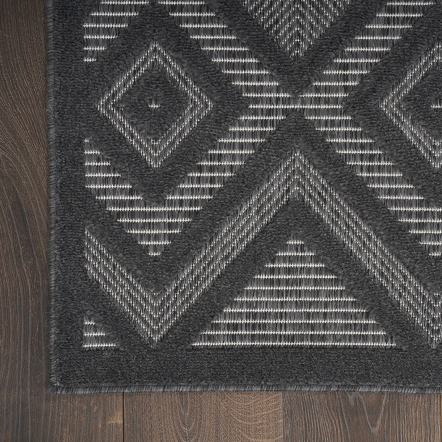 Nourison Versatile Solid Diamond Indoor Outdoor Flatweave Runner Rug Charcoal Black 2' x 6'