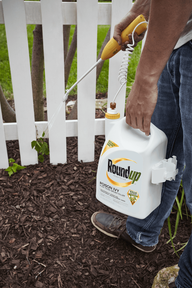 Roundup Ready-To-Use Poison Ivy Plus Tough Brush Killer with Comfort Wand 1.33 gal.