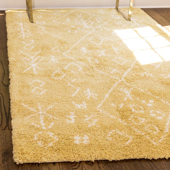 Unique Loom Rabat Shag Collection Area Rug - Tribal (5' 1" x 8' Rectangle Yellow/Ivory)