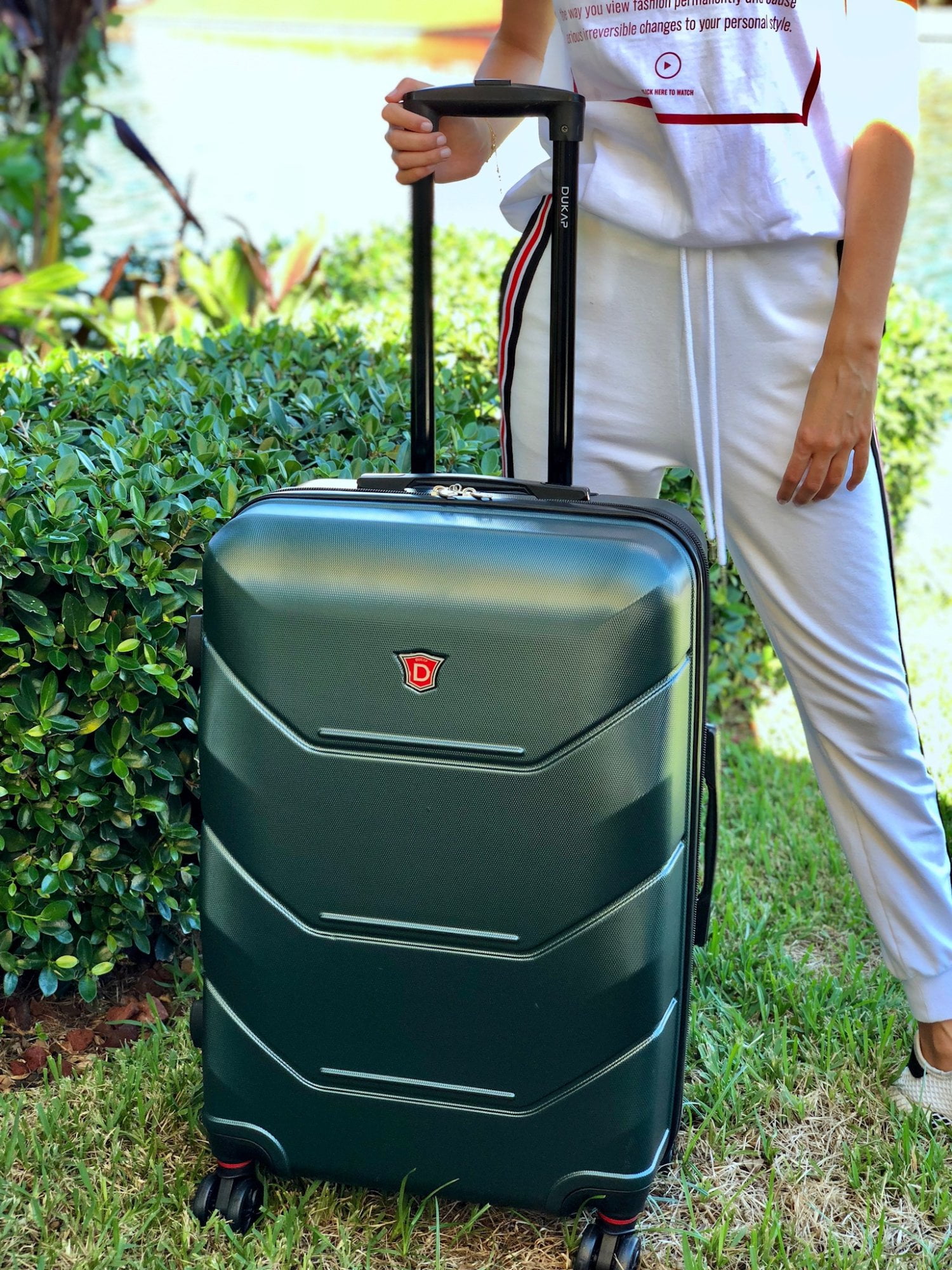 DUKAP Zonix 26" Lightweight Hardside Spinner Luggage