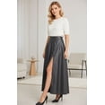 thumbnail image 1 of Falda larga vinipiel con abertura frontal Gris oxford Chica, 1 of 3