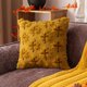thumbnail image 4 of Funda de cojines flocats de otoño de Halloween | 17,7x17,7 in | Hojas tridimensionales bordadas | Cojín del sofá de Navidad de Acción de Gracias | Incluye 1 funda de almohada | Lavable a máquina, 4 of 6