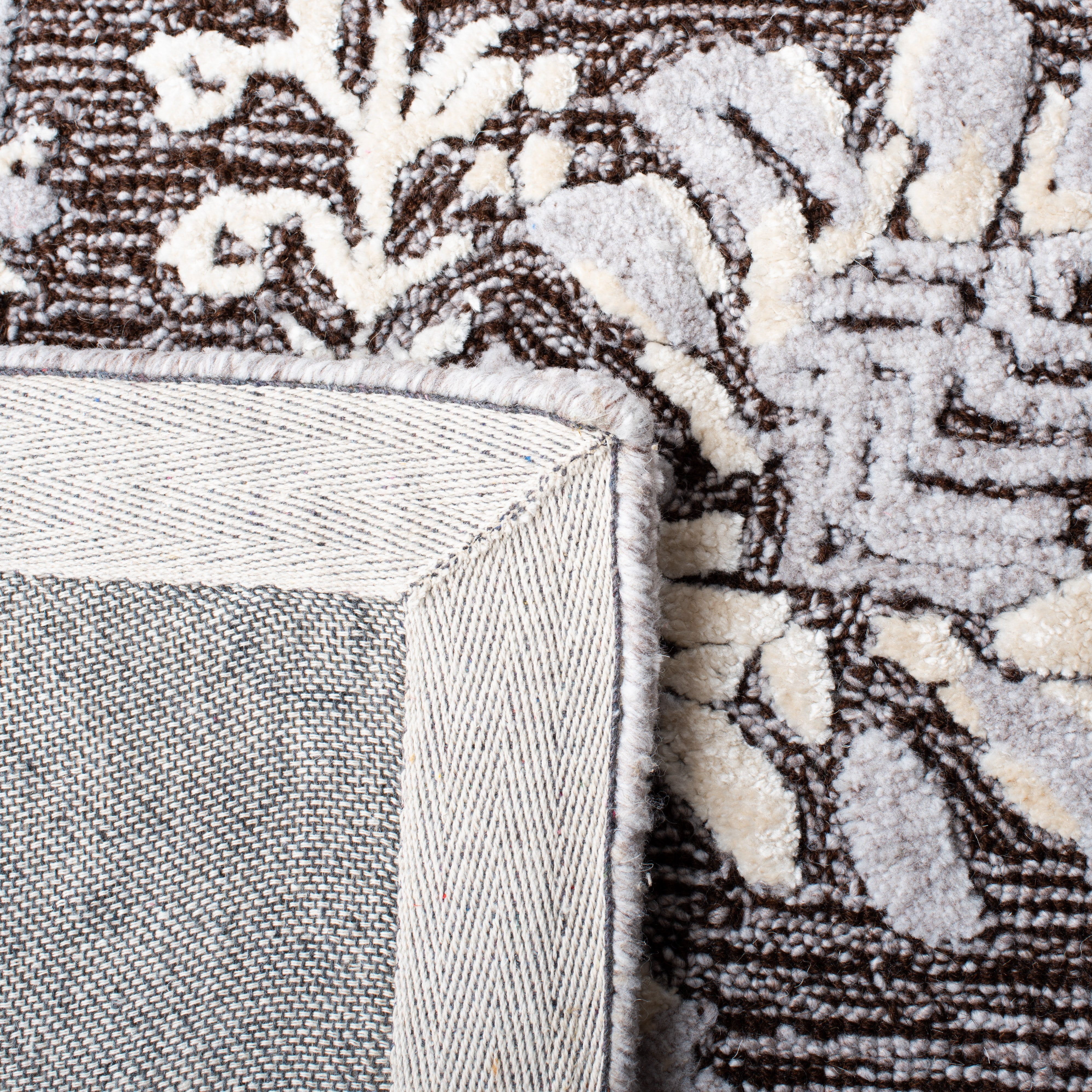 SAFAVIEH Glamour Quinten Floral Area Rug, Dark Brown/Ivory, 8' x 10'