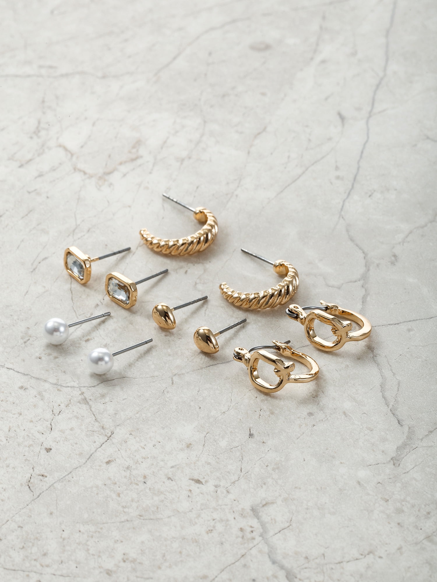 Time and Tru Goldtone Multi Earring Set, 5 Pairs, Initial Q