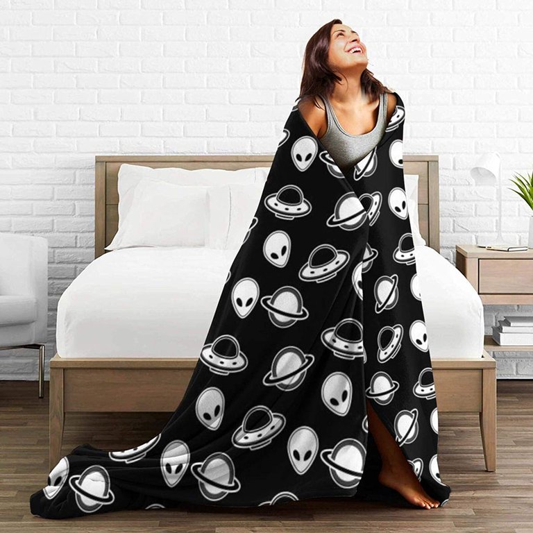 Funny Black Video Game Weapon Console Gamer Blankets and Throws Super Soft  Thermal Indoor Outdoor Blanket 50 x 40 Inch - Walmart.com