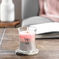 thumbnail image 4 of Candle WoodWick, tamaño mediano, diseño de trilogía con forma de reloj de arena, 4 of 5