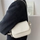 thumbnail image 3 of Bolso bandolera para mujer, bolso de un solo hombro, bolso para las axilas, bolso clásico de moda, Blanco, 3 of 8