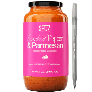 Sauz Cracked Pepper & Parmesan Tomato Sauce with pan